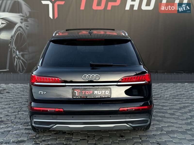 Позашляховик / Кросовер Audi Q7 2020 в Львові
