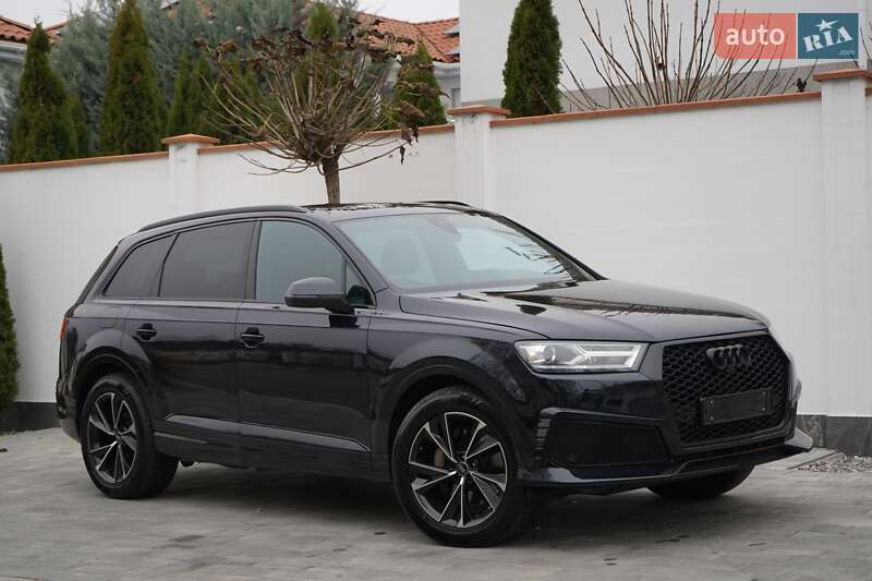 Внедорожник / Кроссовер Audi Q7 2017 в Одессе