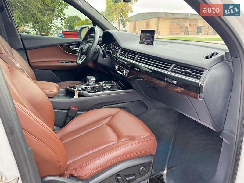 Внедорожник / Кроссовер Audi Q7 2019 в Хмельницком