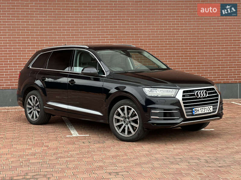 Внедорожник / Кроссовер Audi Q7 2018 в Одессе