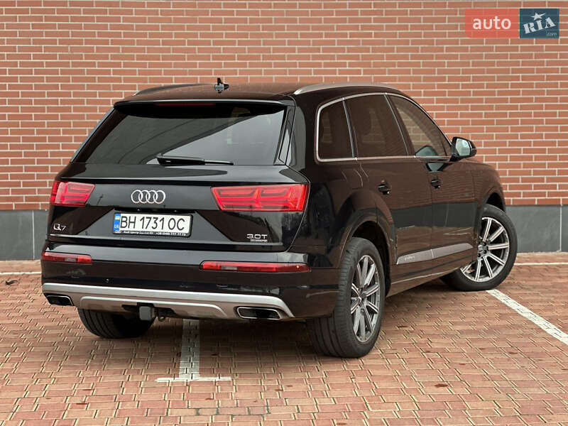 Внедорожник / Кроссовер Audi Q7 2018 в Одессе