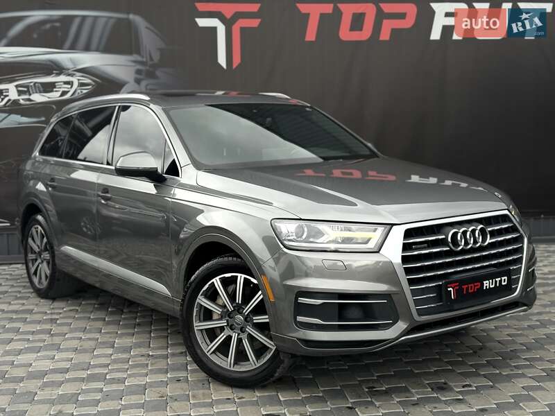 Позашляховик / Кросовер Audi Q7 2017 в Львові