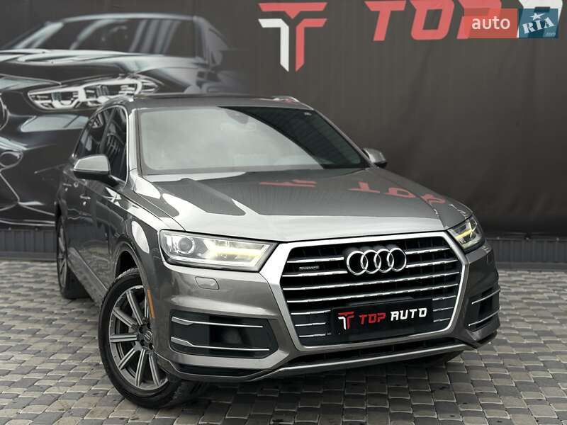 Позашляховик / Кросовер Audi Q7 2017 в Львові