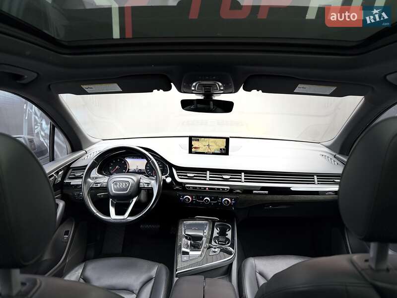 Позашляховик / Кросовер Audi Q7 2017 в Львові