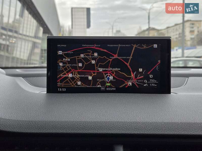 Внедорожник / Кроссовер Audi Q7 2016 в Киеве