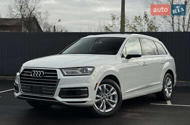 Позашляховик / Кросовер Audi Q7 2016 в Житомирі