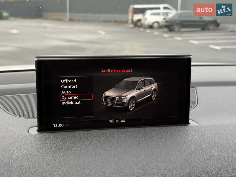 Позашляховик / Кросовер Audi Q7 2016 в Житомирі
