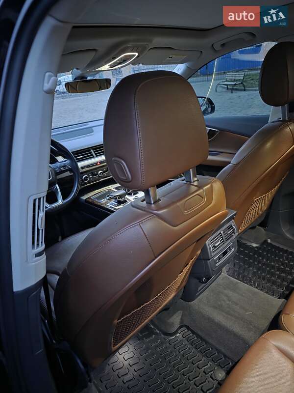 Внедорожник / Кроссовер Audi Q7 2017 в Белой Церкви