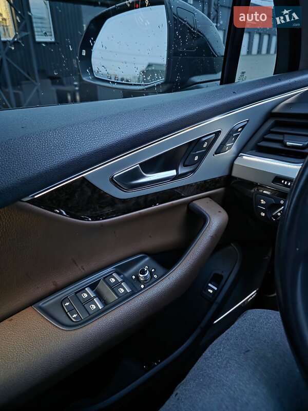 Внедорожник / Кроссовер Audi Q7 2017 в Белой Церкви