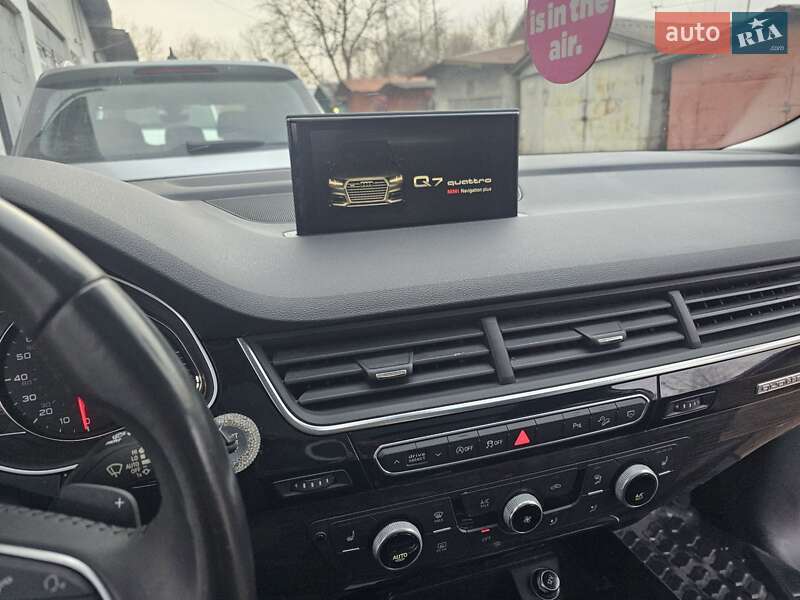 Внедорожник / Кроссовер Audi Q7 2019 в Стрые