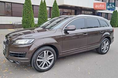 Внедорожник / Кроссовер Audi Q7 2014 в Днепре