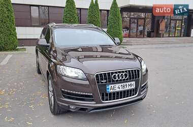 Позашляховик / Кросовер Audi Q7 2014 в Дніпрі