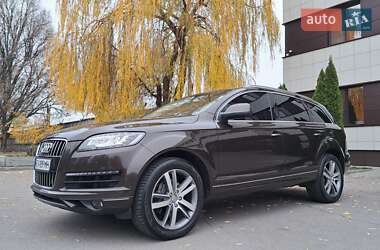 Позашляховик / Кросовер Audi Q7 2014 в Дніпрі