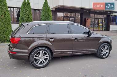 Позашляховик / Кросовер Audi Q7 2014 в Дніпрі