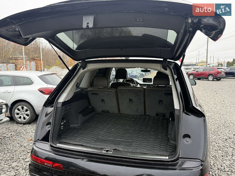 Внедорожник / Кроссовер Audi Q7 2018 в Хмельницком