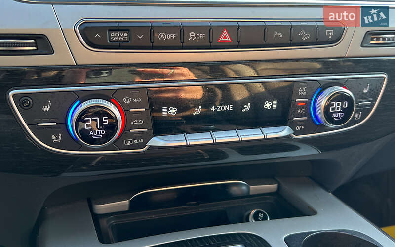 Позашляховик / Кросовер Audi Q7 2016 в Львові фото 11 Позашляховик / Кросовер Audi Q7 2016 в Львові