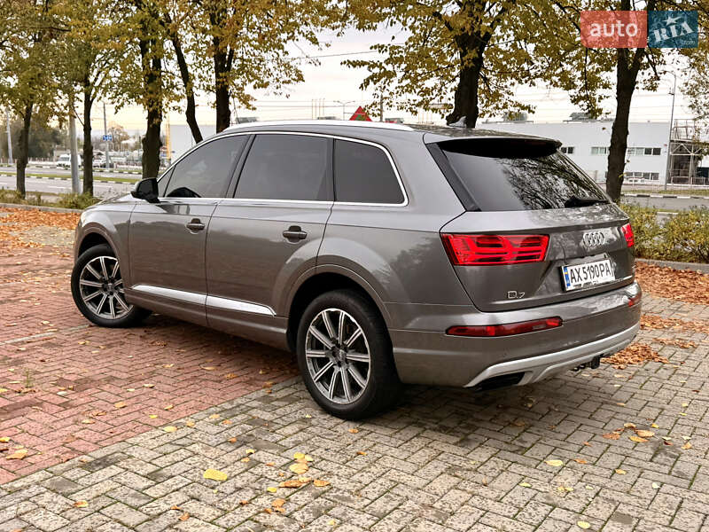 Позашляховик / Кросовер Audi Q7 2016 в Харкові фото 13 Позашляховик / Кросовер Audi Q7 2016 в Харкові