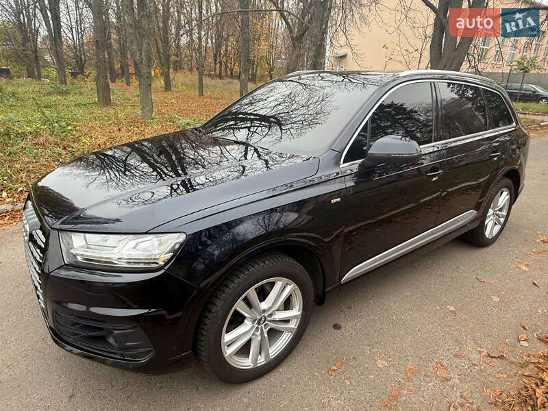 Внедорожник / Кроссовер Audi Q7 2016 в Виннице