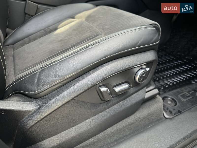 Позашляховик / Кросовер Audi Q7 2018 в Житомирі