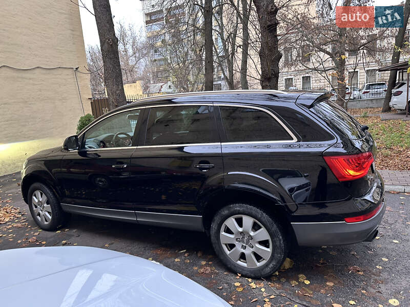 Позашляховик / Кросовер Audi Q7 2012 в Києві фото 9 Позашляховик / Кросовер Audi Q7 2012 в Києві
