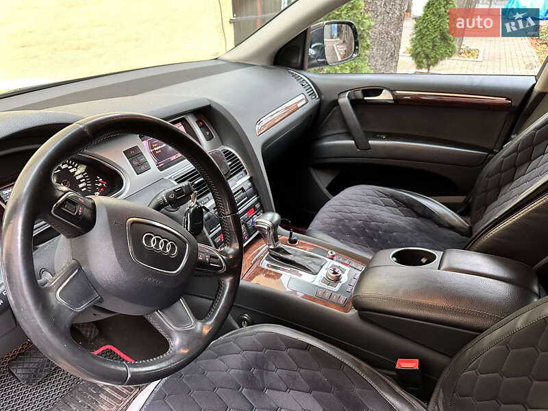 Позашляховик / Кросовер Audi Q7 2012 в Києві фото 15 Позашляховик / Кросовер Audi Q7 2012 в Києві