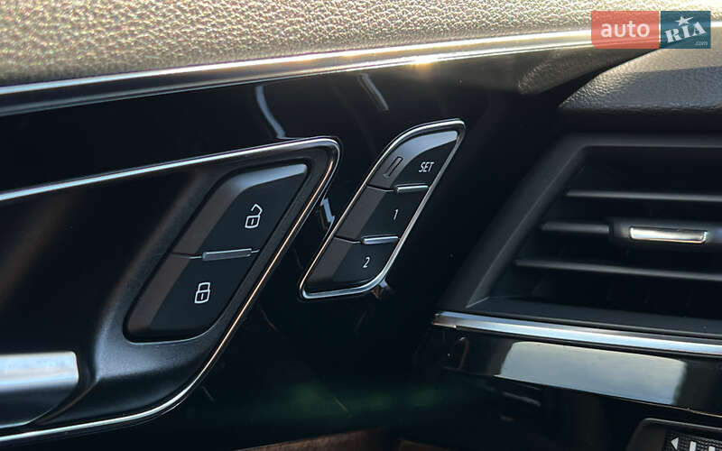 Внедорожник / Кроссовер Audi Q7 2017 в Львове фото 18 Внедорожник / Кроссовер Audi Q7 2017 в Львове