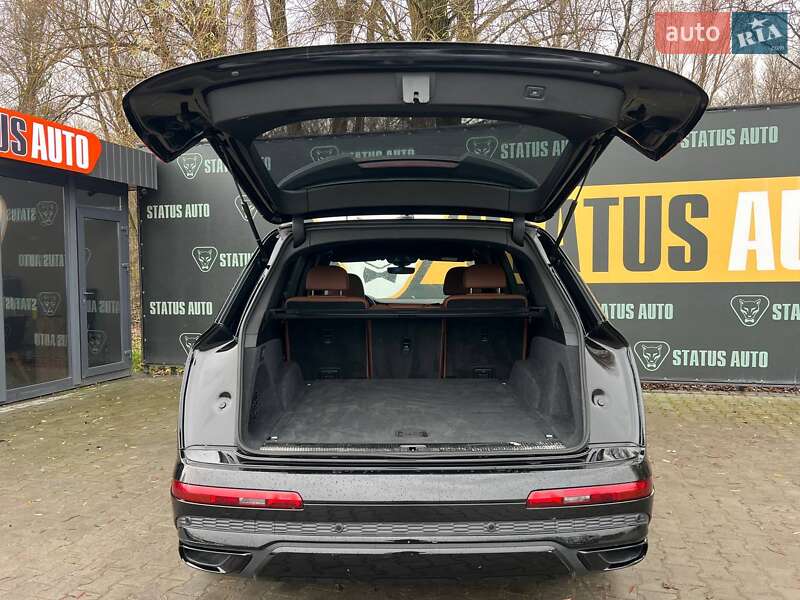 Внедорожник / Кроссовер Audi Q7 2021 в Хмельницком