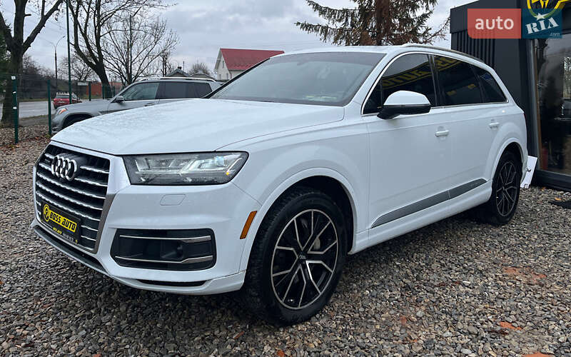 Позашляховик / Кросовер Audi Q7 2016 в Коломиї