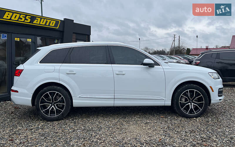 Позашляховик / Кросовер Audi Q7 2016 в Коломиї