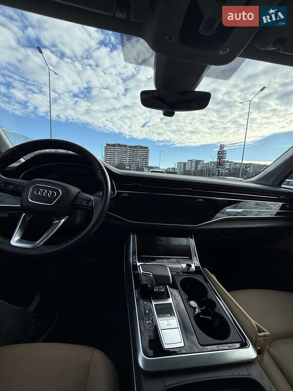 Внедорожник / Кроссовер Audi Q7 2019 в Львове