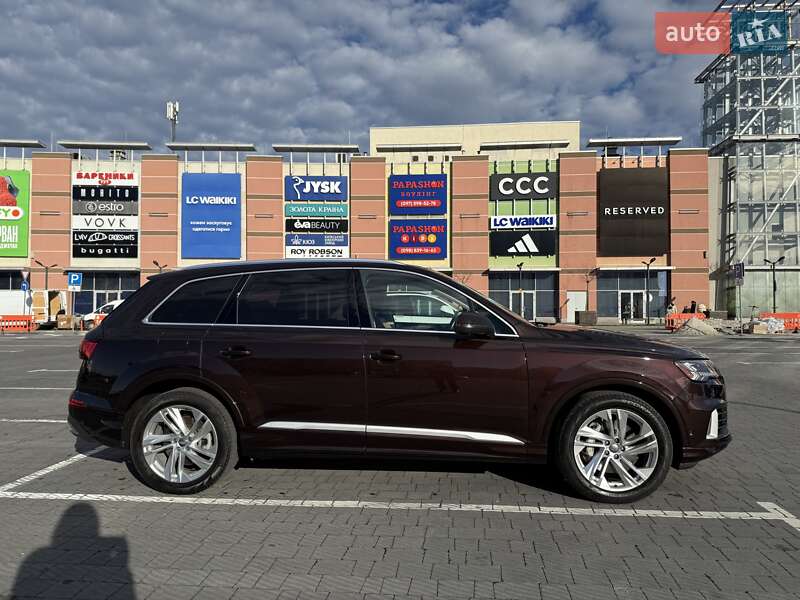 Внедорожник / Кроссовер Audi Q7 2019 в Львове