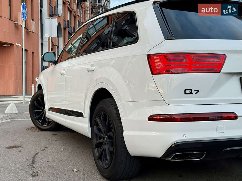 Внедорожник / Кроссовер Audi Q7 2019 в Киеве фото 7 Внедорожник / Кроссовер Audi Q7 2019 в Киеве