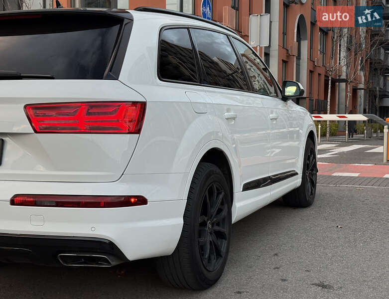 Внедорожник / Кроссовер Audi Q7 2019 в Киеве фото 12 Внедорожник / Кроссовер Audi Q7 2019 в Киеве