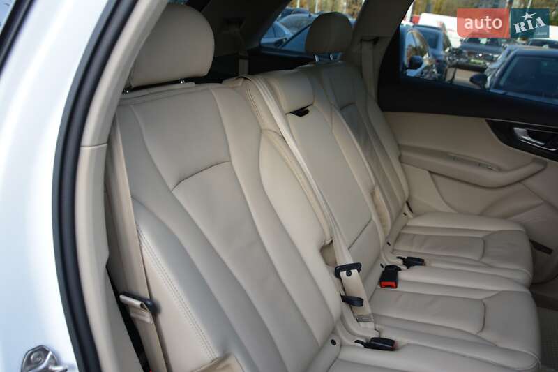 Внедорожник / Кроссовер Audi Q7 2019 в Киеве фото 52 Внедорожник / Кроссовер Audi Q7 2019 в Киеве