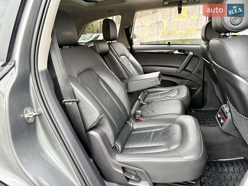 Позашляховик / Кросовер Audi Q7 2014 в Харкові