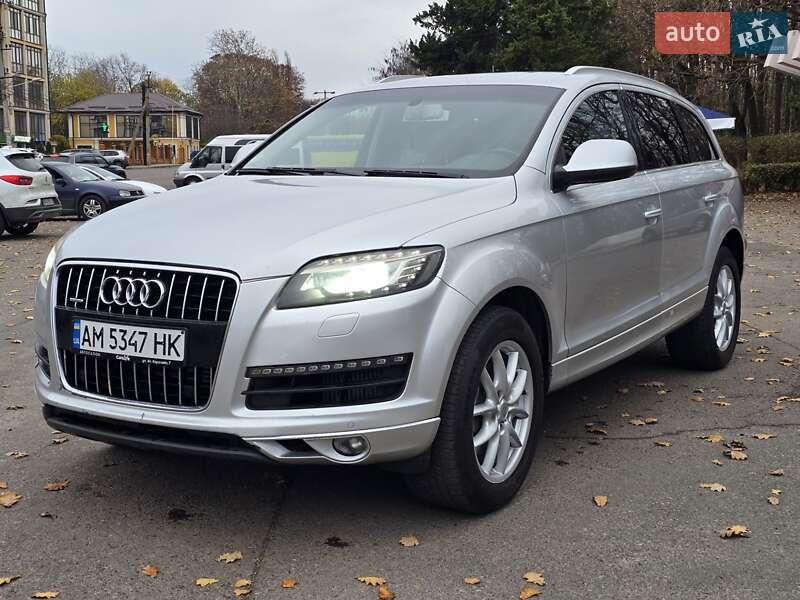 Внедорожник / Кроссовер Audi Q7 2010 в Одессе фото 4 Внедорожник / Кроссовер Audi Q7 2010 в Одессе