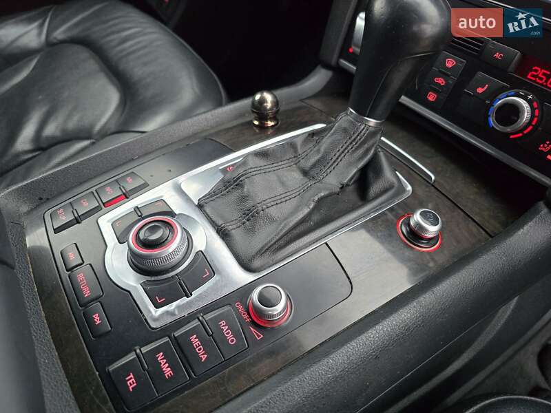 Внедорожник / Кроссовер Audi Q7 2010 в Одессе фото 40 Внедорожник / Кроссовер Audi Q7 2010 в Одессе