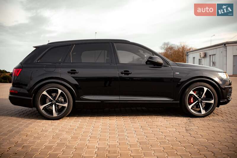 Audi Q7 2016