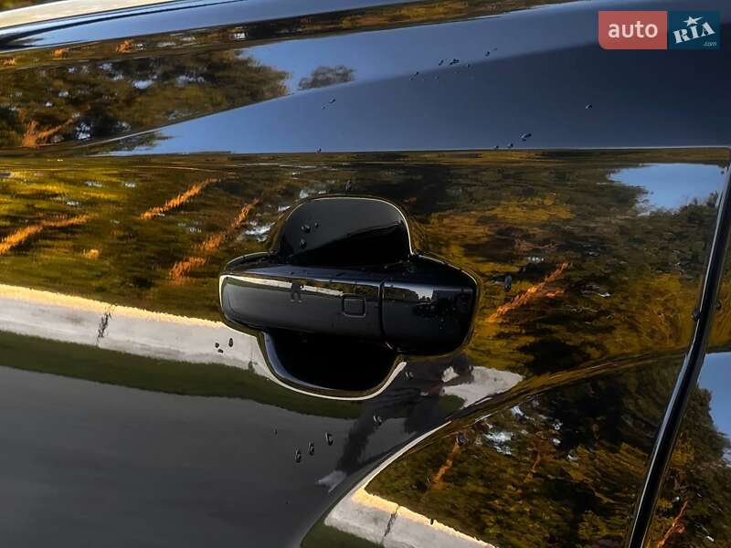 Позашляховик / Кросовер Audi Q7 2017 в Луцьку