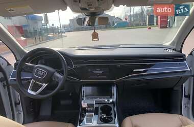 Внедорожник / Кроссовер Audi Q7 2021 в Житомире