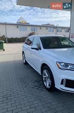 Внедорожник / Кроссовер Audi Q7 2021 в Житомире