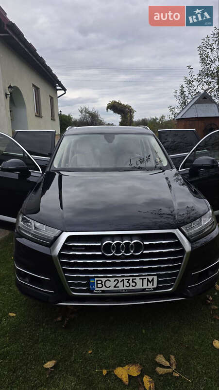 Внедорожник / Кроссовер Audi Q7 2017 в Львове