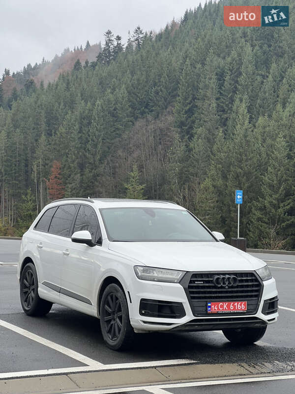 Внедорожник / Кроссовер Audi Q7 2016 в Львове