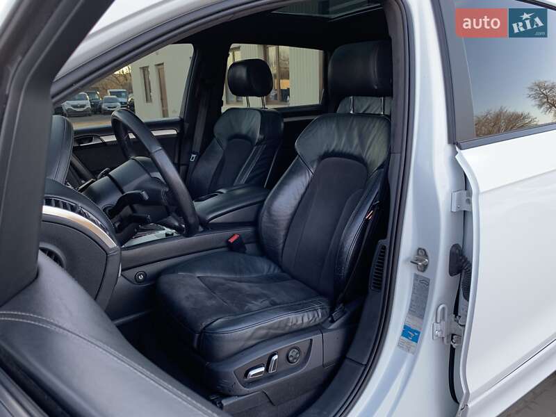 Позашляховик / Кросовер Audi Q7 2011 в Бердичеві