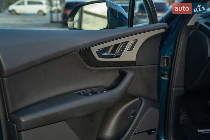 Позашляховик / Кросовер Audi Q7 2018 в Чернівцях фото 39 Позашляховик / Кросовер Audi Q7 2018 в Чернівцях