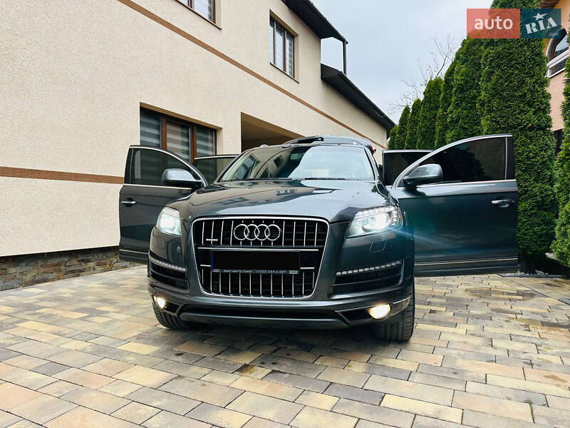 Позашляховик / Кросовер Audi Q7 2010 в Грушево