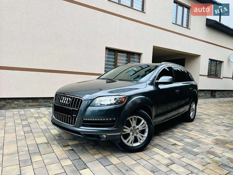 Позашляховик / Кросовер Audi Q7 2010 в Грушево