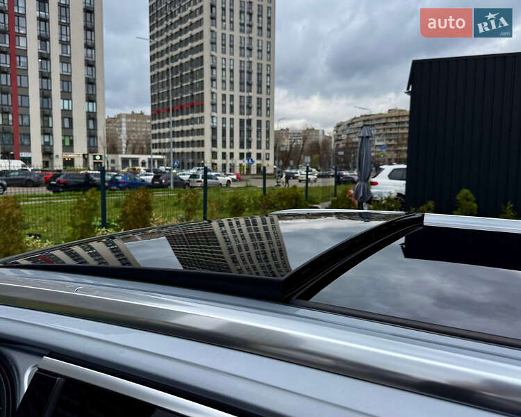 Позашляховик / Кросовер Audi Q7 2017 в Києві