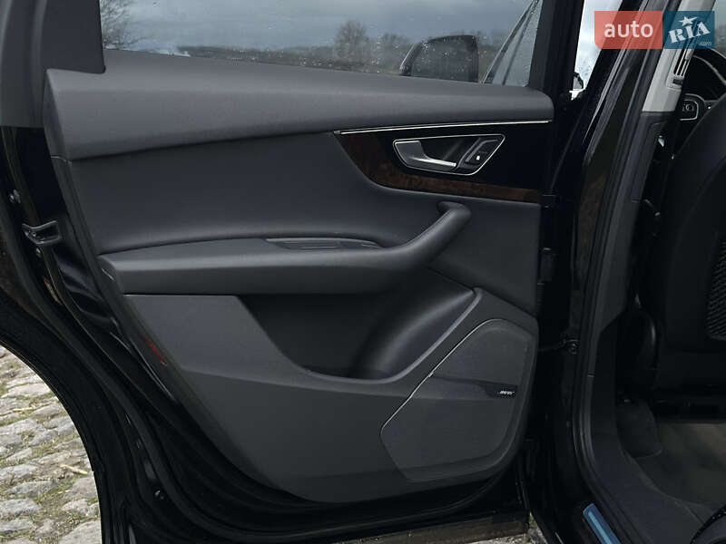 Внедорожник / Кроссовер Audi Q7 2018 в Виннице фото 16 Внедорожник / Кроссовер Audi Q7 2018 в Виннице