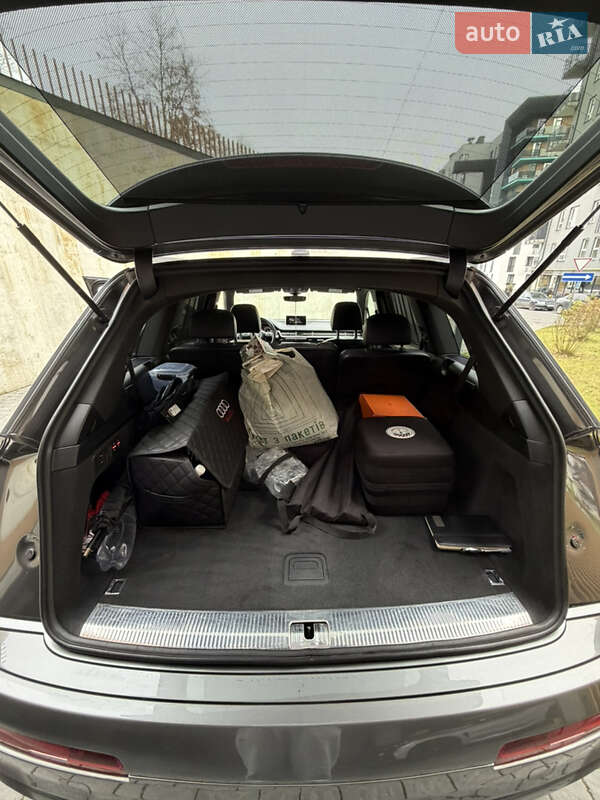 Внедорожник / Кроссовер Audi Q7 2019 в Львове